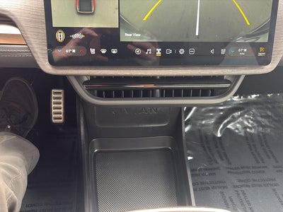 2023 RIVIAN R1T Adventure