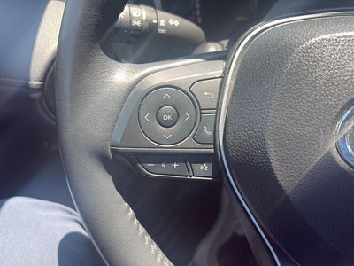 2025 Toyota Corolla Cross XLE