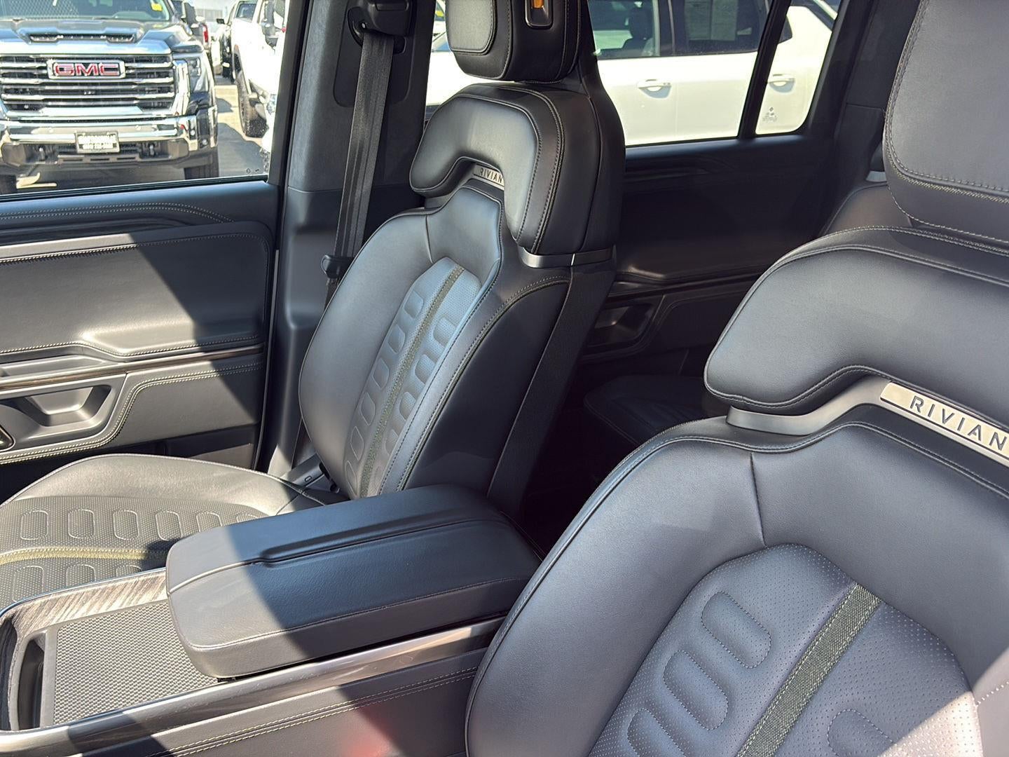2022 RIVIAN R1S Launch Edition