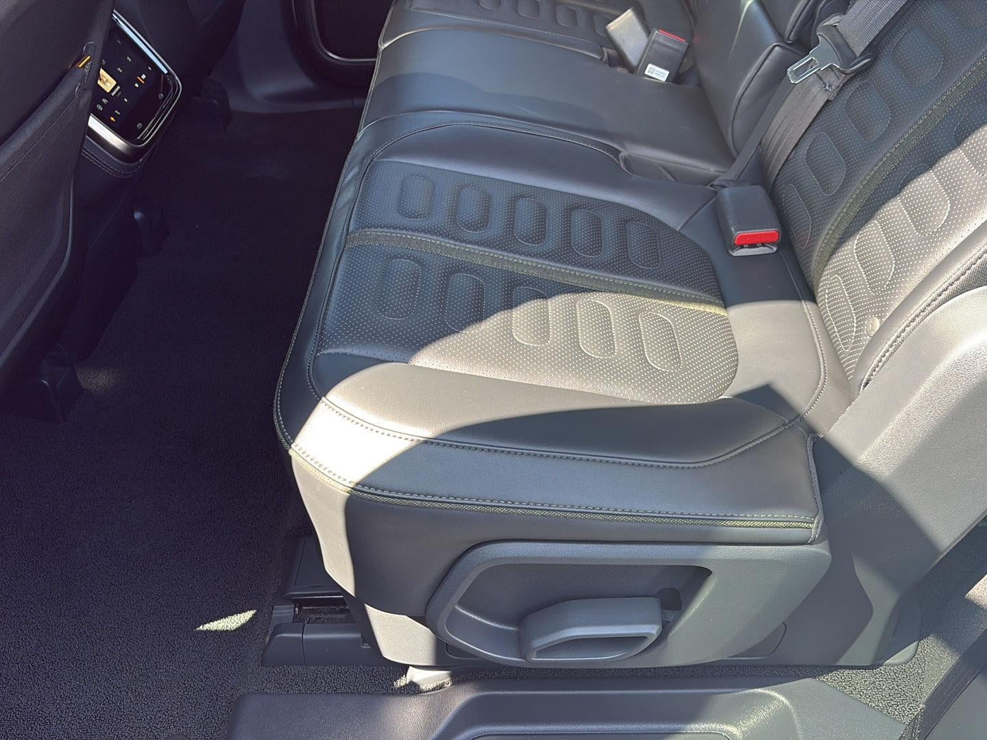 2022 RIVIAN R1S Launch Edition