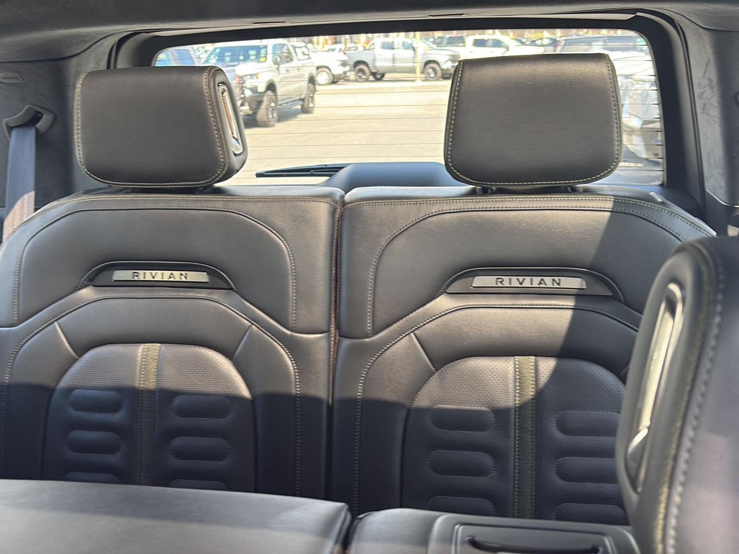 2022 RIVIAN R1S Launch Edition