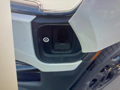 2025 RIVIAN R1S Premium