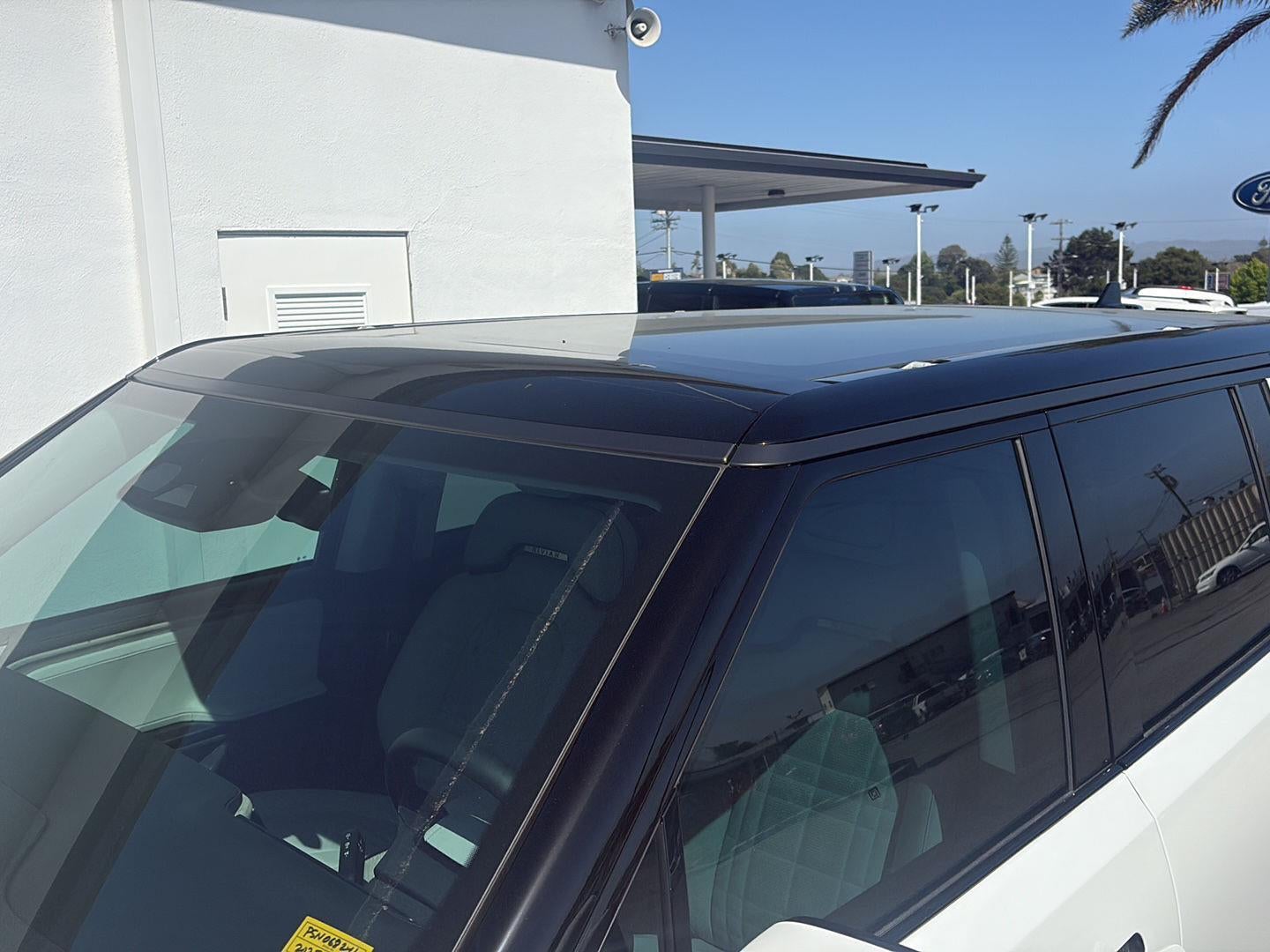 2025 RIVIAN R1S Premium
