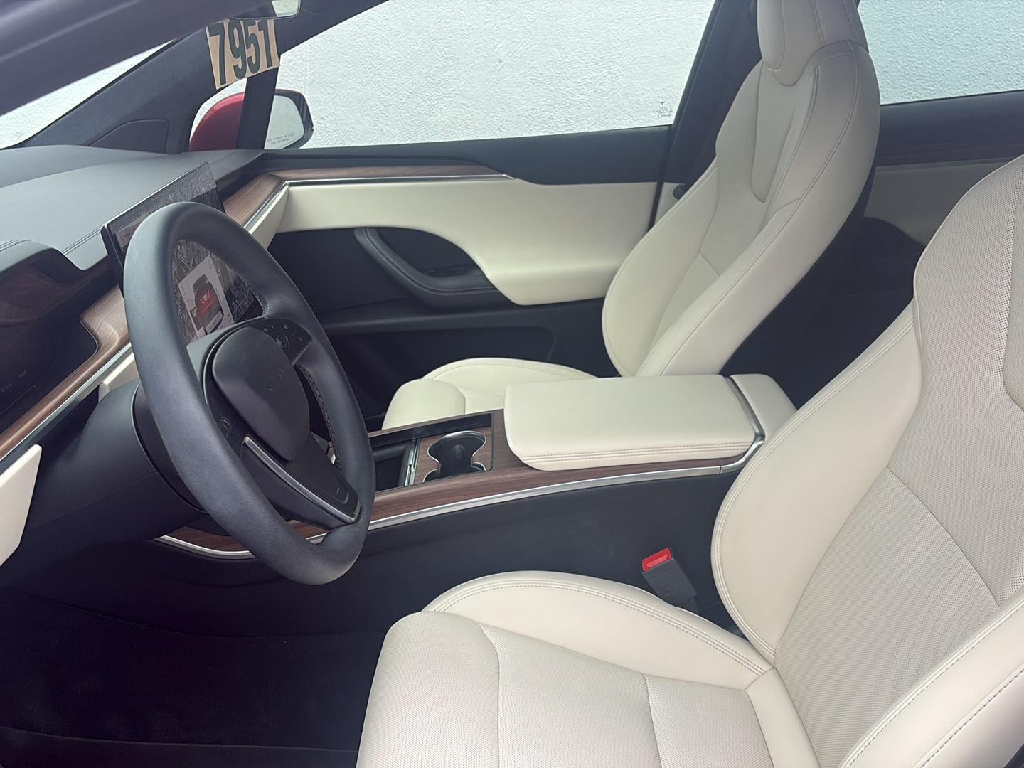 2024 Tesla Model X Base