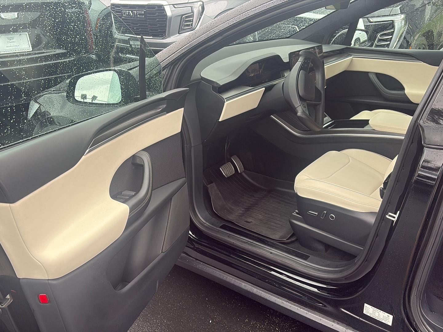 2022 Tesla Model X Plaid