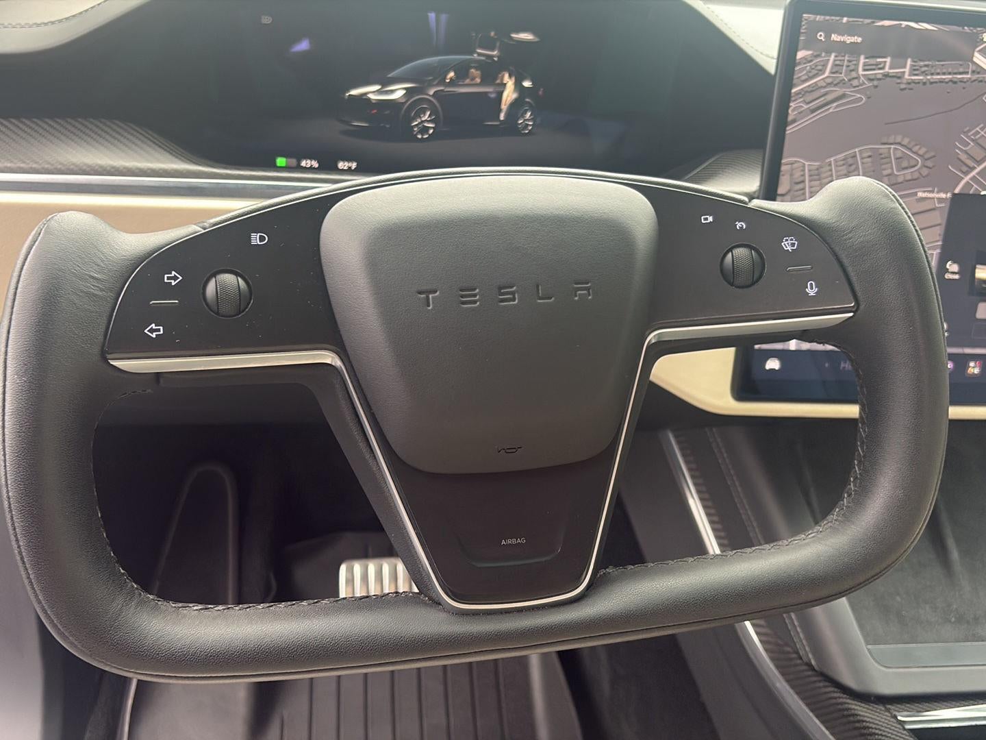 2022 Tesla Model X Plaid