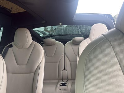 2022 Tesla Model X Plaid
