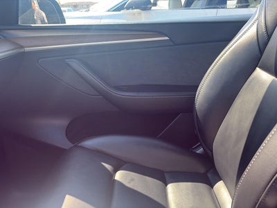 2023 Tesla Model Y Base