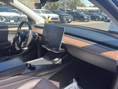 2023 Tesla Model Y Base