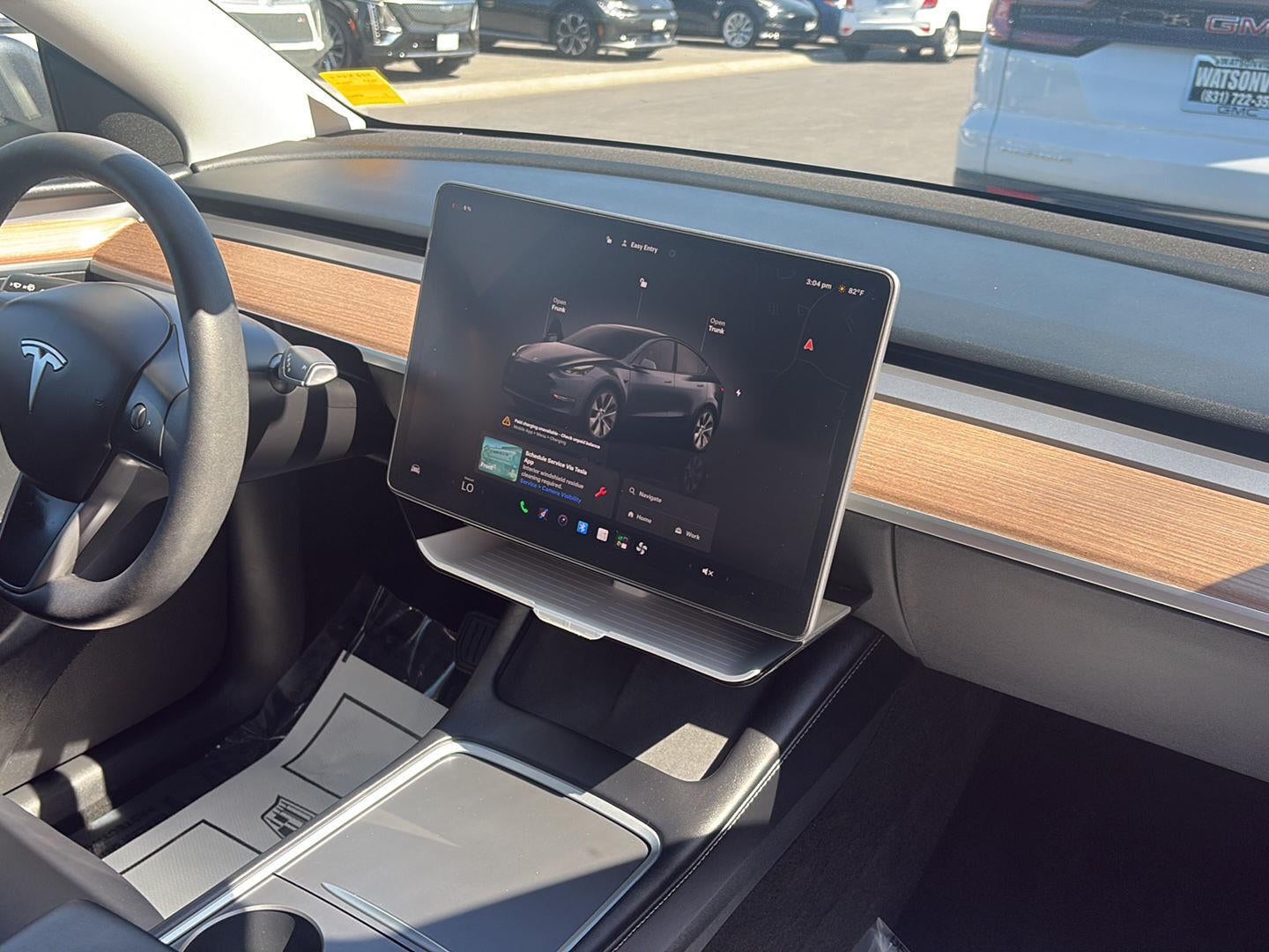 2023 Tesla Model Y Base