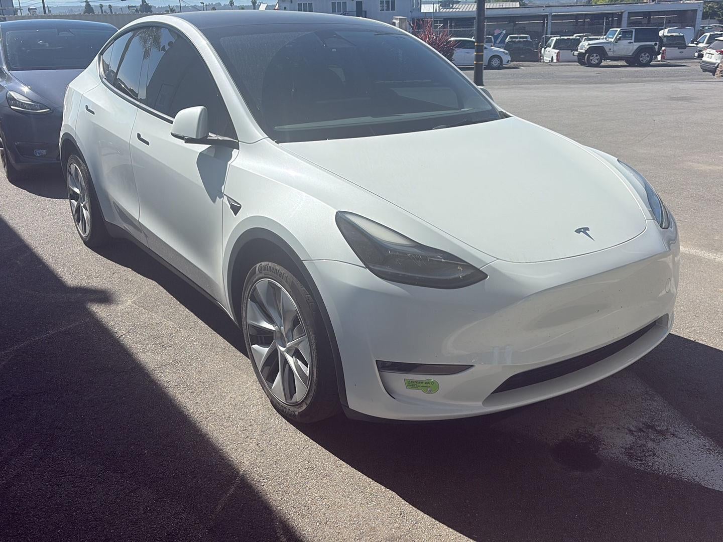 2023 Tesla Model Y Long Range Dual Motor All-Wheel Drive