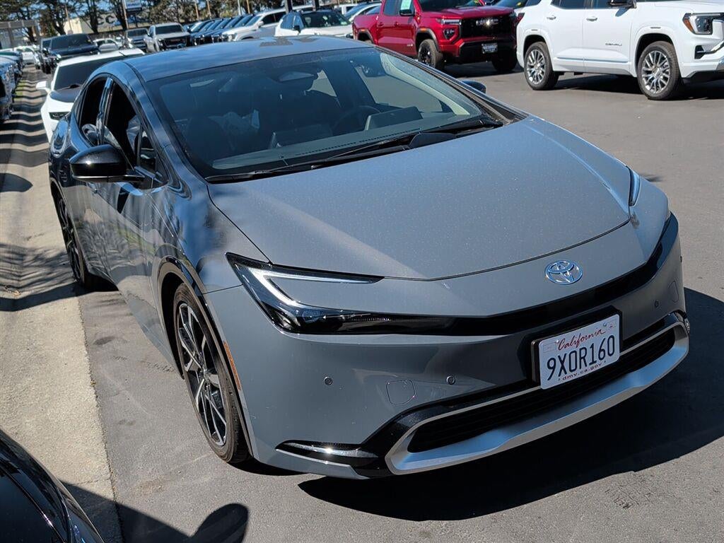 2026 Toyota Prius Plug-In Hybrid XSE