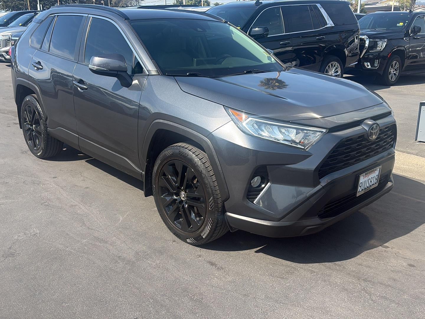 2019 Toyota RAV4 XLE Premium