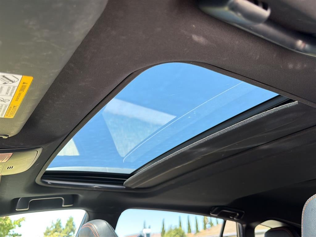 2018 Toyota RAV4 SE