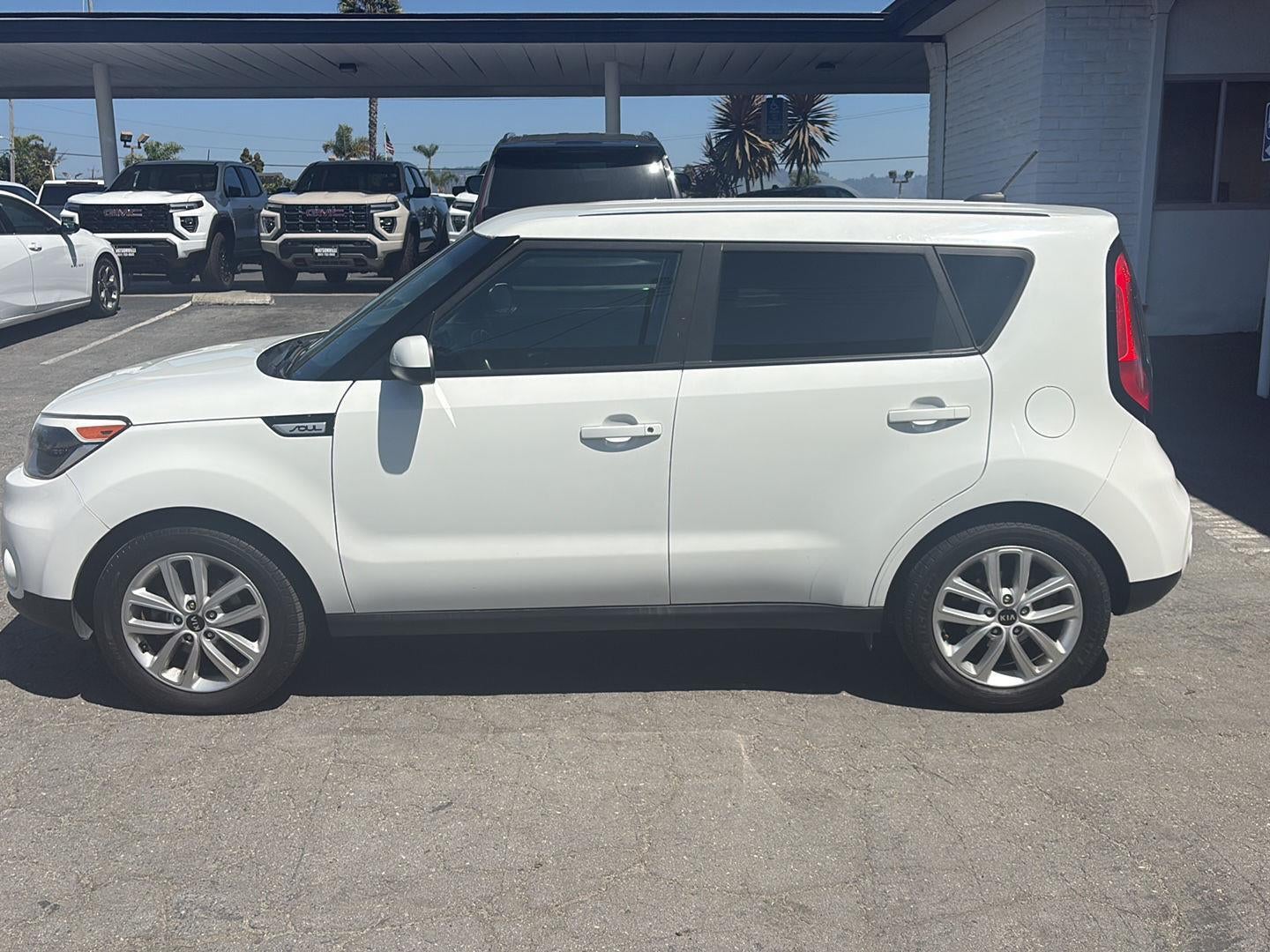 2018 Kia Soul +