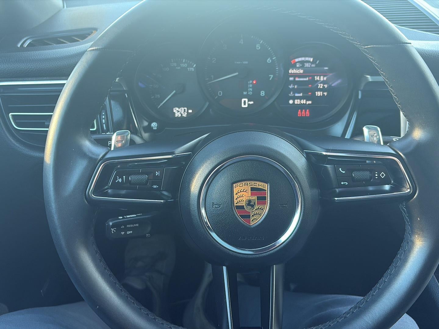 2022 Porsche Macan Base