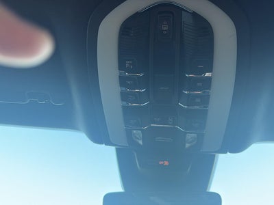 2022 Porsche Macan Base