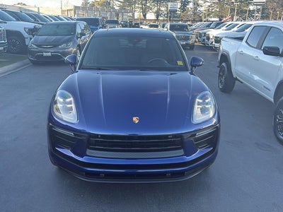 2022 Porsche Macan Base