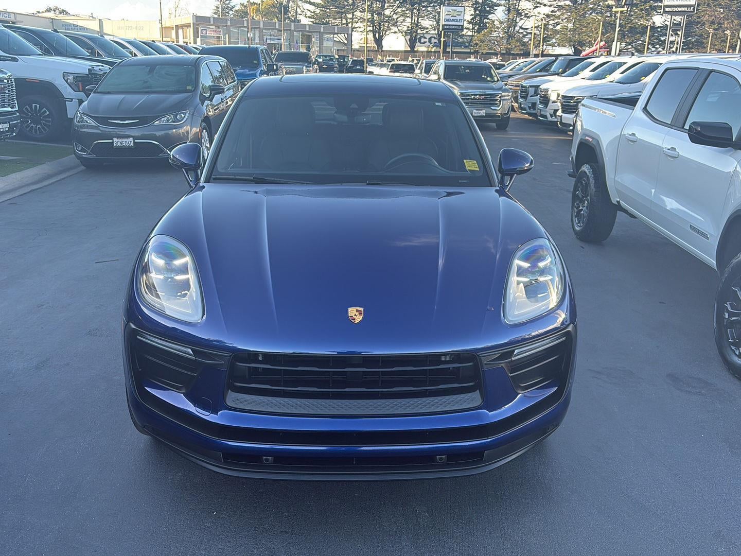 2022 Porsche Macan Base