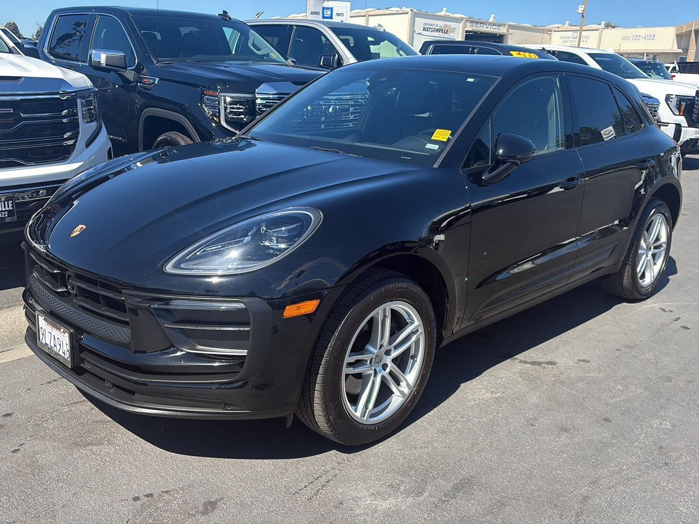 2024 Porsche Macan Base