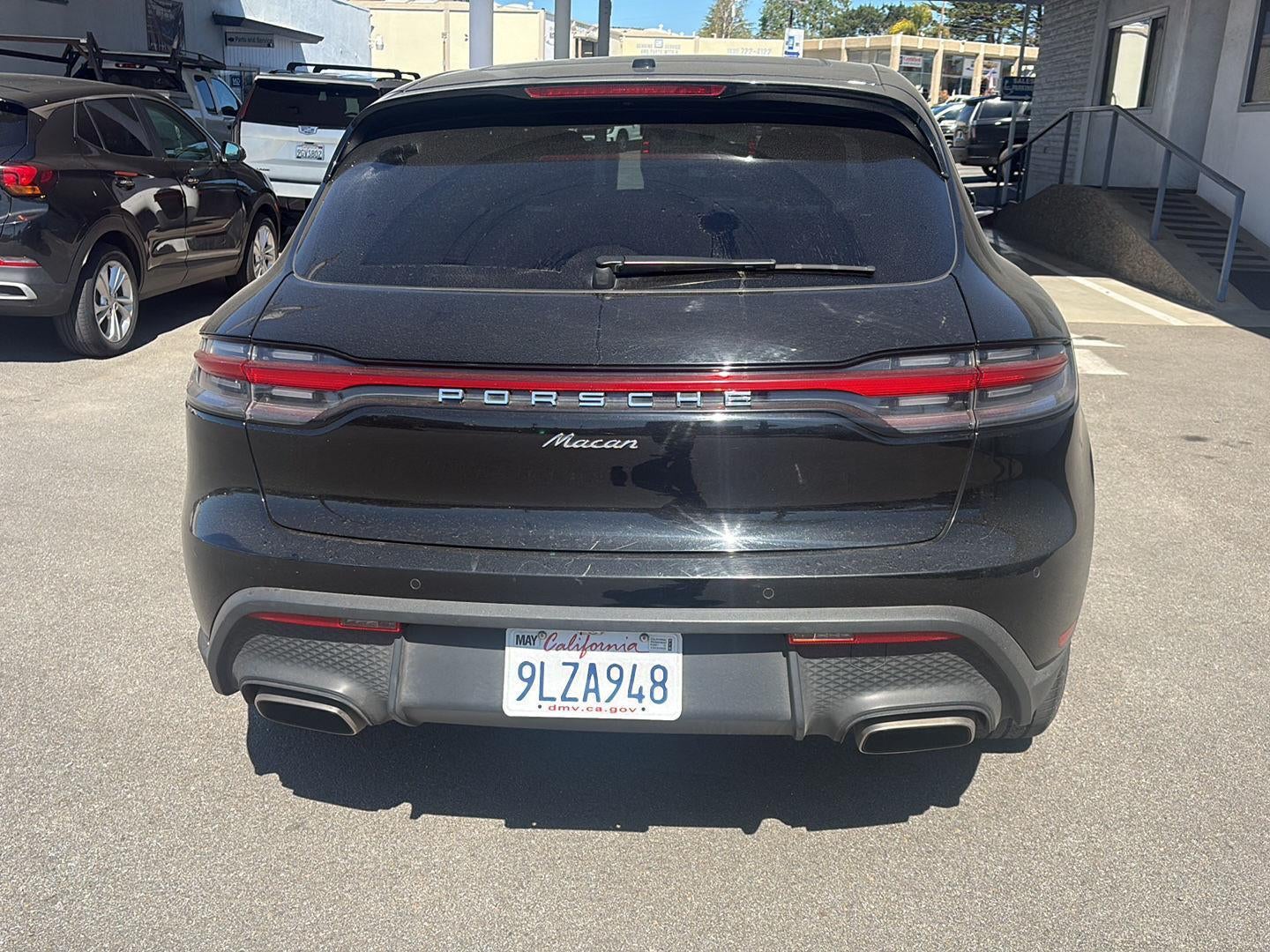 2024 Porsche Macan Base