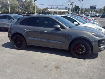 2015 Porsche Macan Turbo